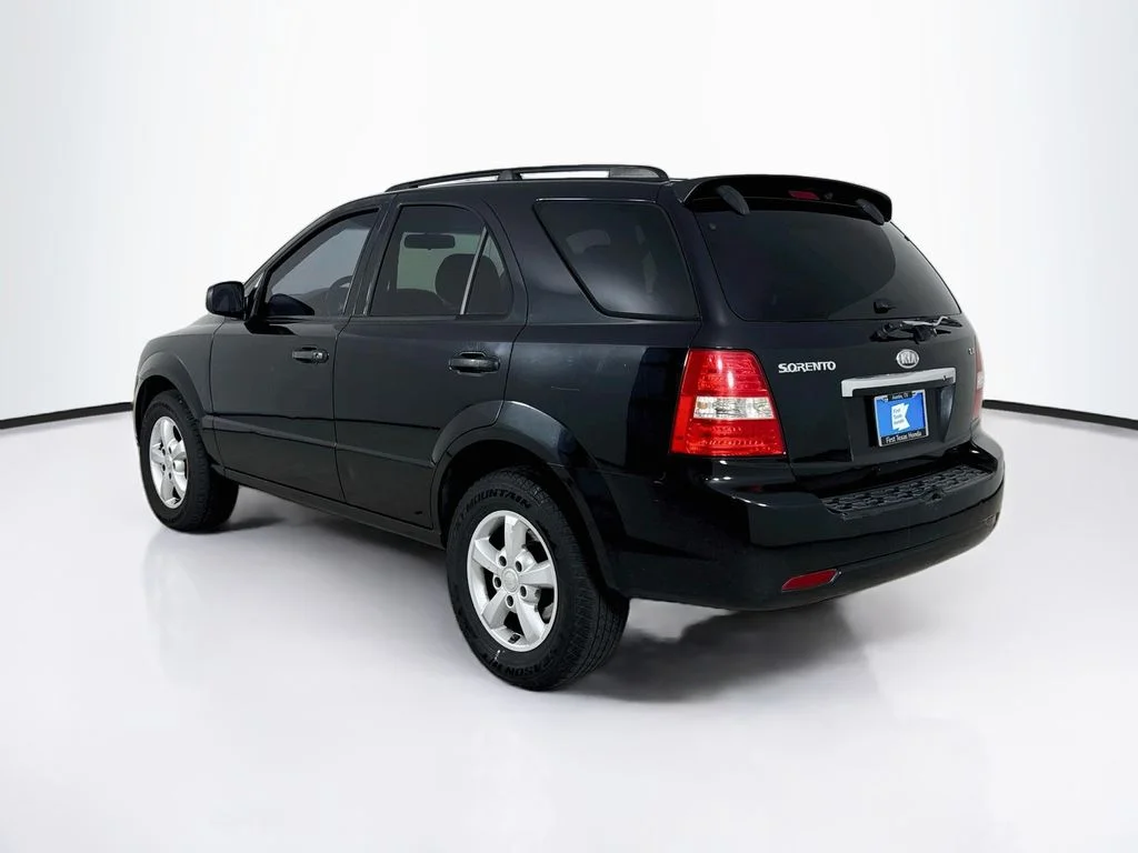 Used 2008 Ebony Black Kia LX image 5