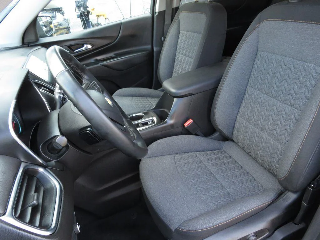 Used 2024 Sterling Gray Metallic Chevrolet LT image 19