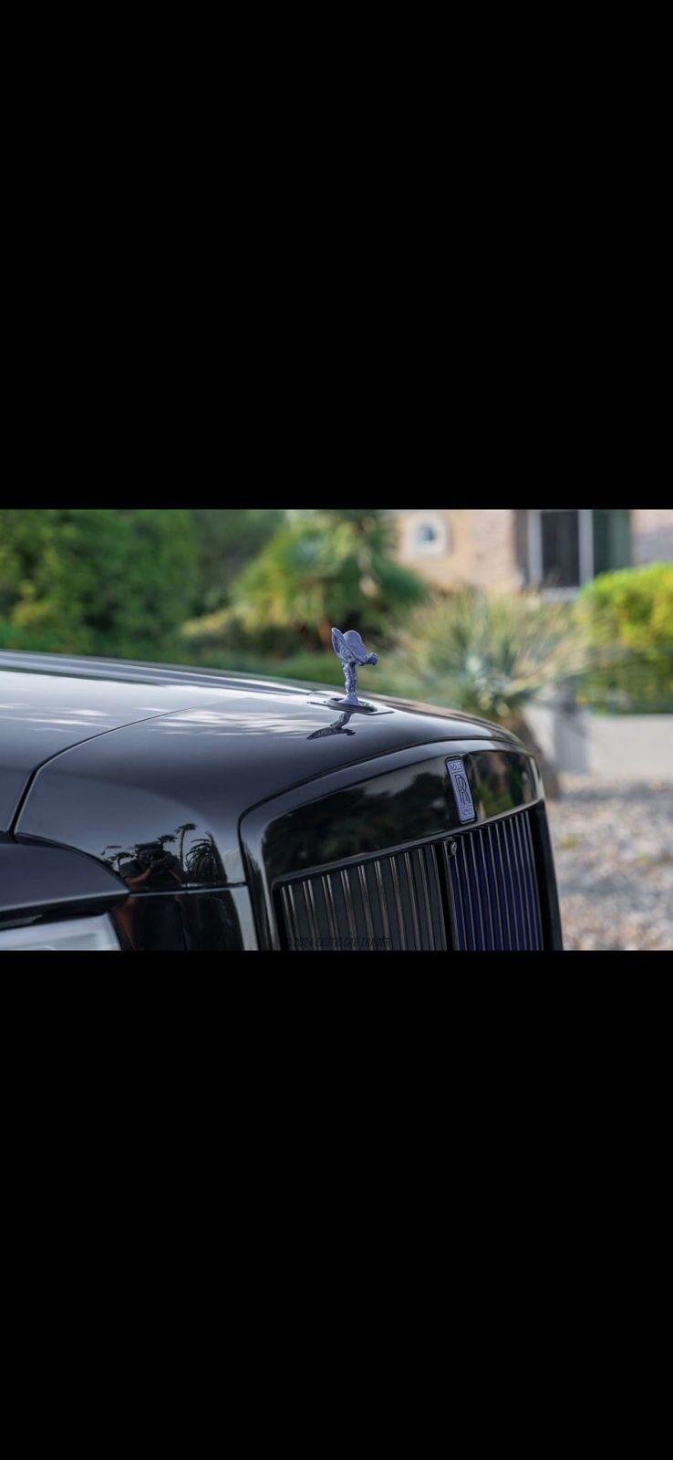 Used 2020 Black Diamond Rolls-Royce Base image 14