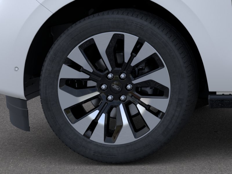 New 2026 Star White Metallic Tri-Coat Ford MAX Platinum® image 19