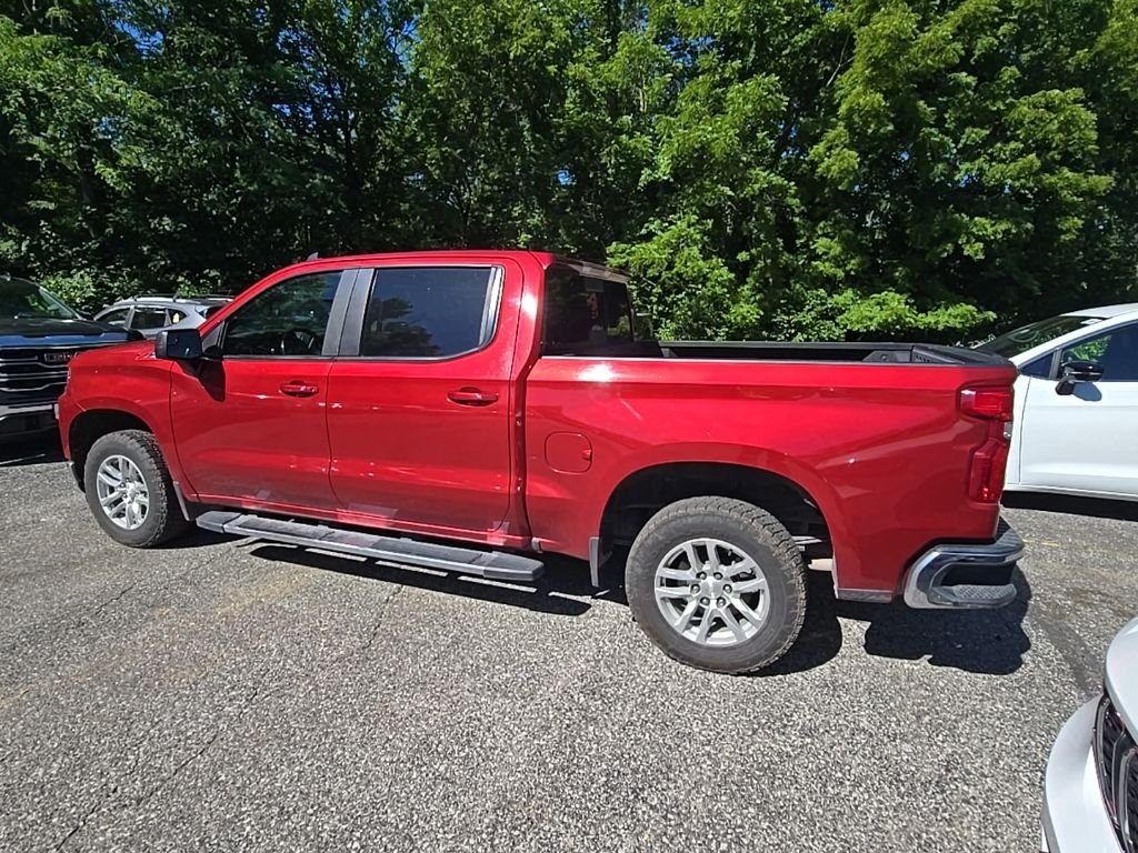 Used 2019 Red Chevrolet LT image 4