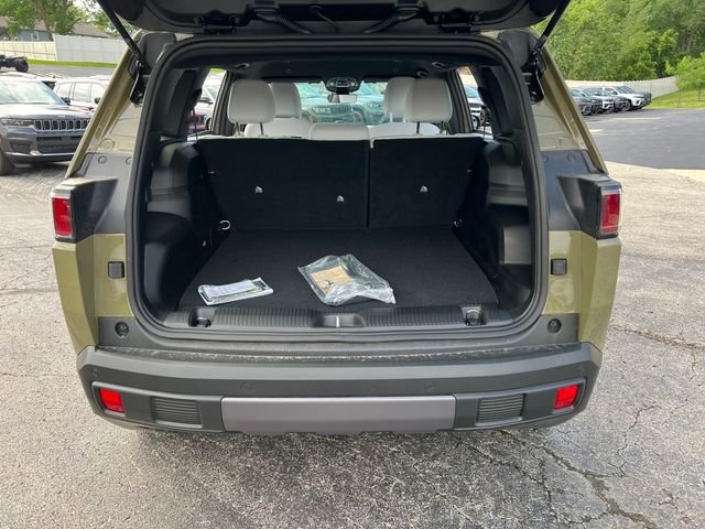 New 2026 41 Exterior Paint Jeep Laredo image 9