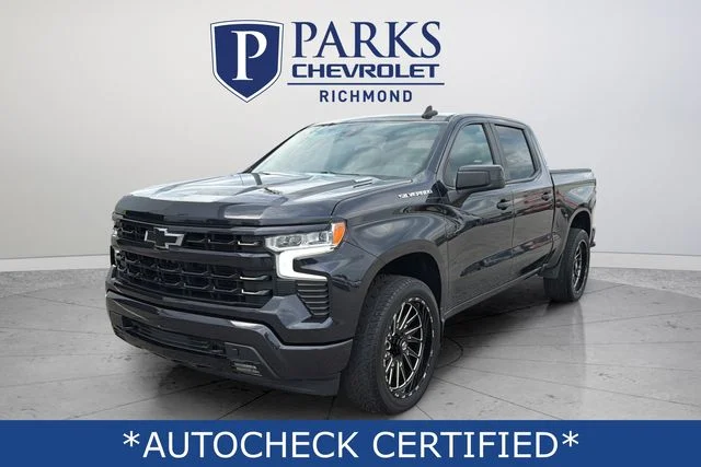 Used 2023 Gray Chevrolet RST image 3