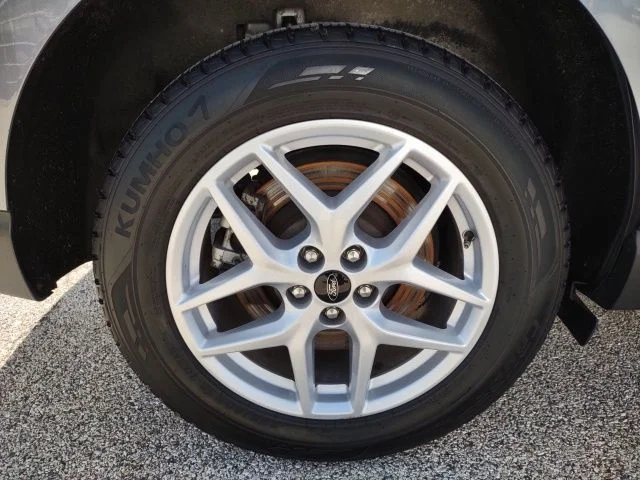 Used 2024 Gray Metallic Ford SEL image 28