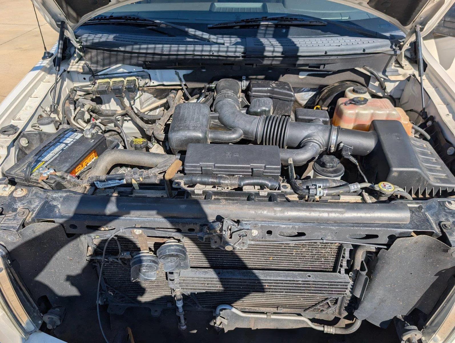 Used 2009  Ford XL image 35