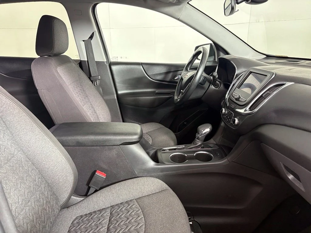 Used 2024 Gray Chevrolet LT image 17