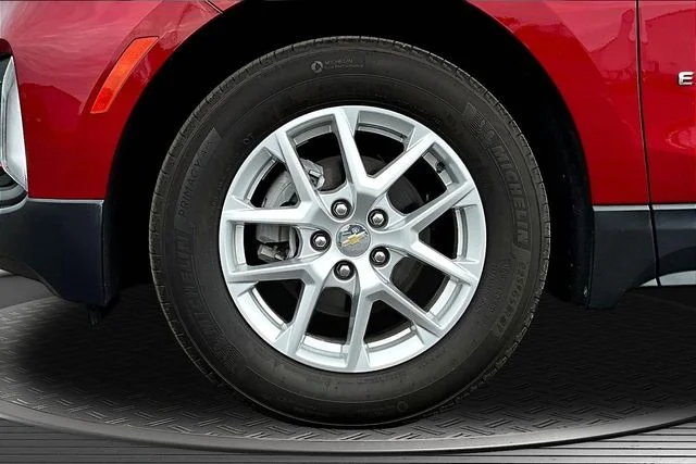 Used 2024 Red Chevrolet LT image 32