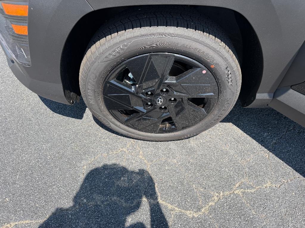 New 2027 Abyss Black Pearl Hyundai SEL Sport FWD image 10