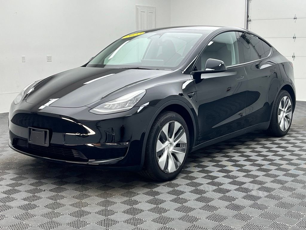 Used 2022 Tesla Model Y Long Range with VIN 7SAYGDEE9NA008214 for sale in Troy, OH