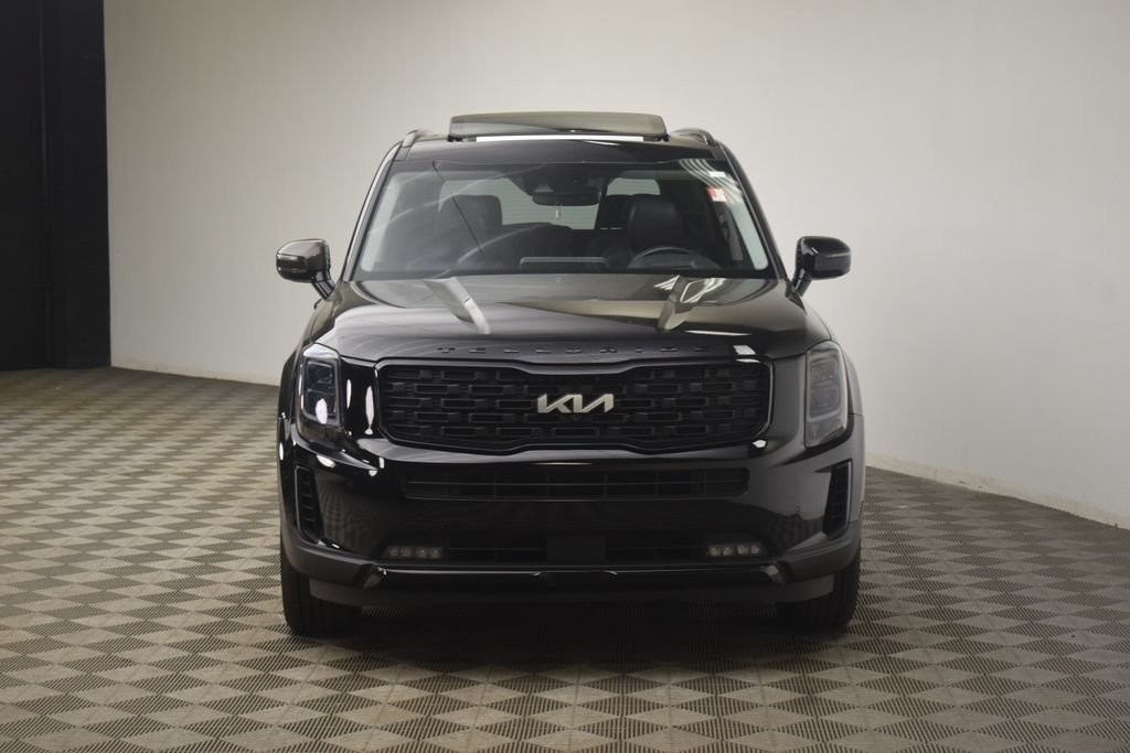 Used 2022 Black Kia SX image 18