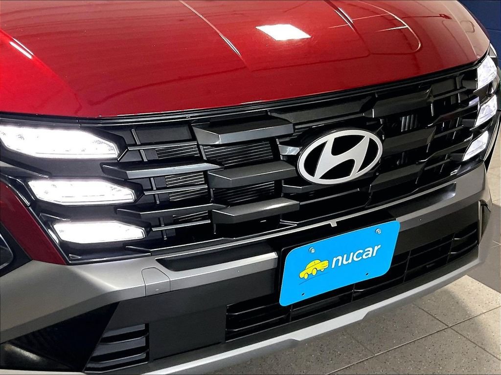 Certified Used 2025 Red Hyundai SEL Convenience image 32