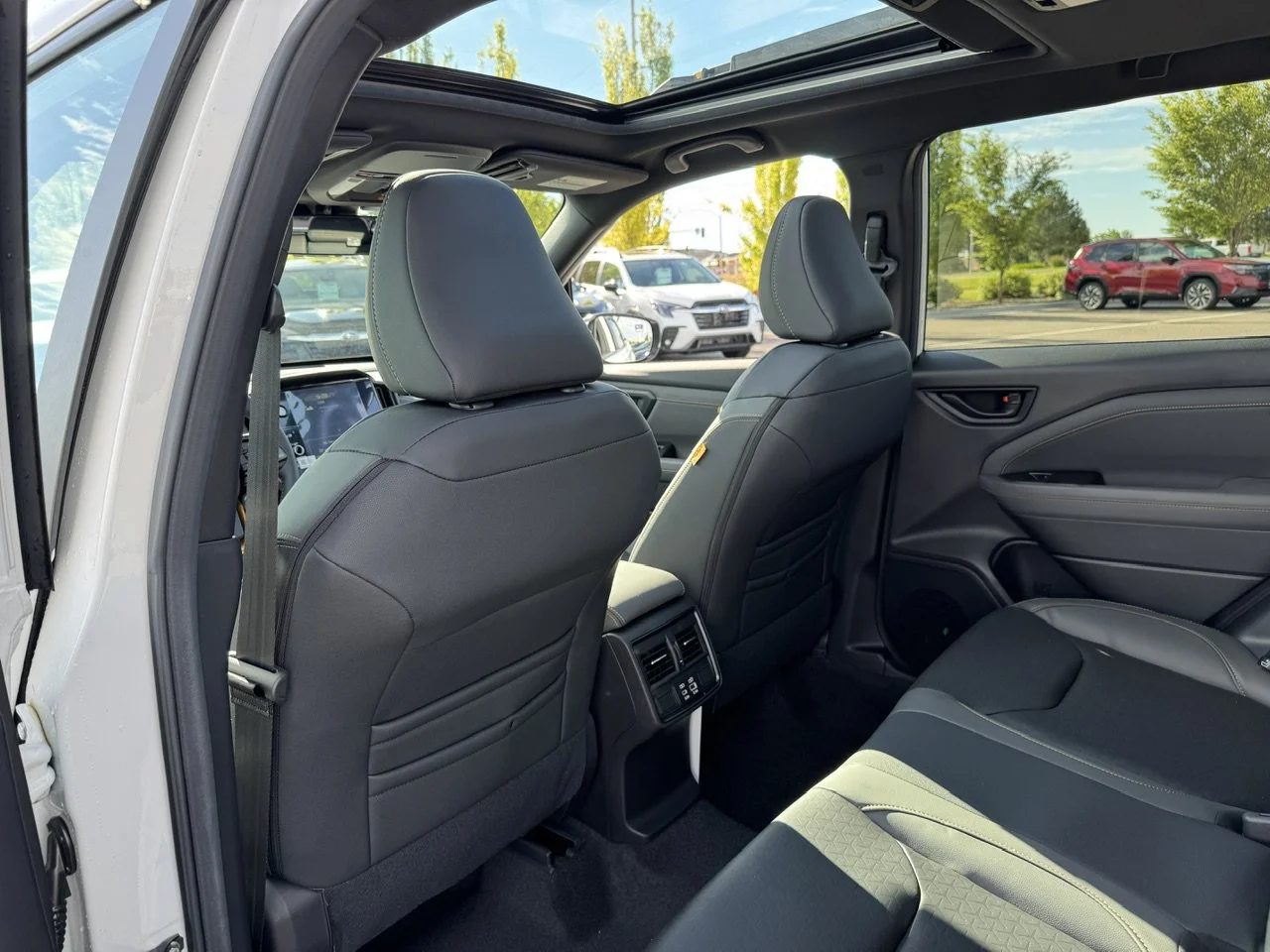 New 2026 Crystal White Pearl Subaru Wilderness image 34