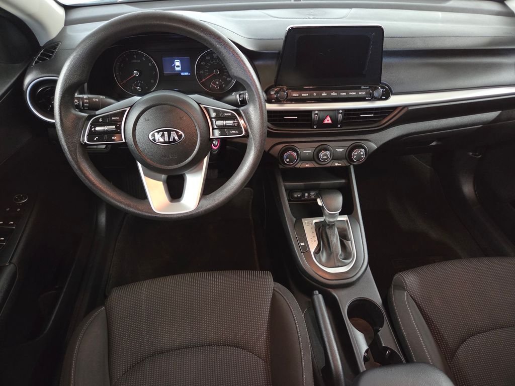 Used 2020 Silver Kia LXS image 18