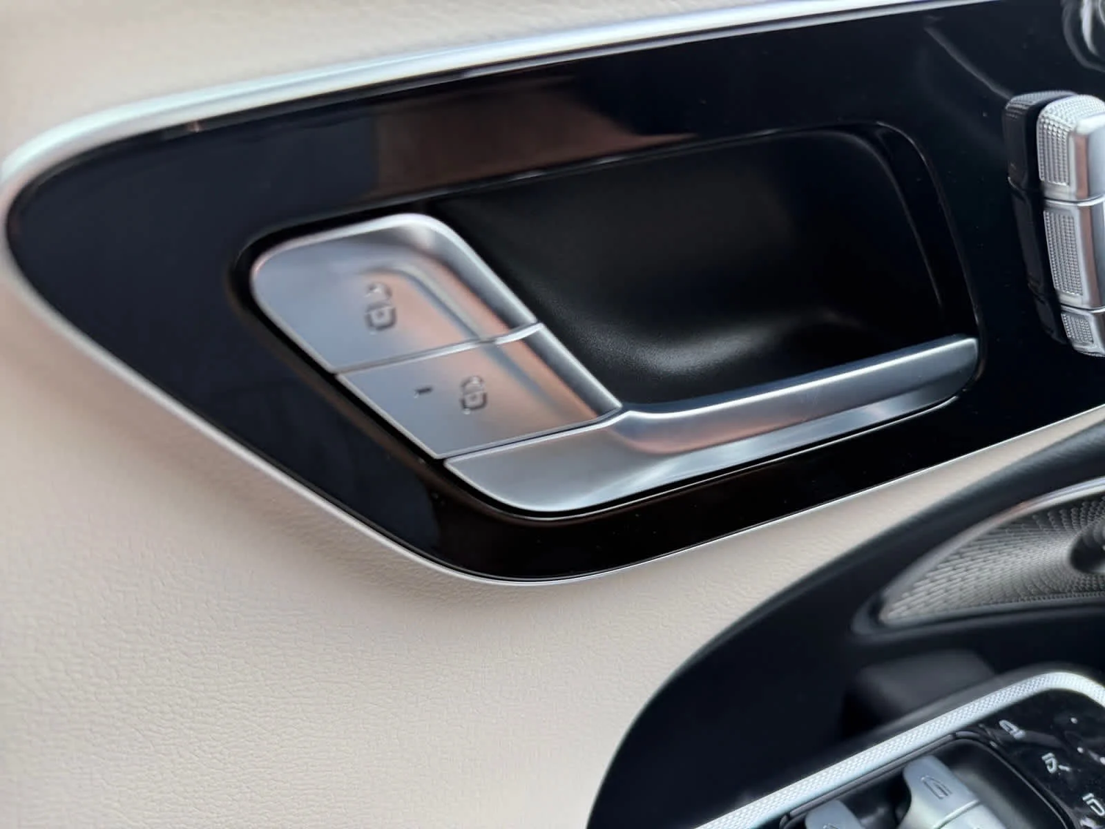 New 2026 Polar White Mercedes-Benz E 350 image 27