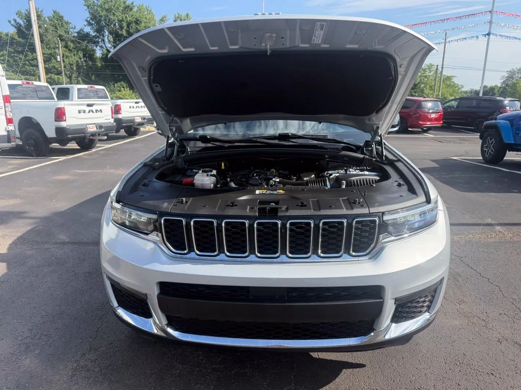 Certified Used 2021 Silver Zynith Jeep Limited image 61
