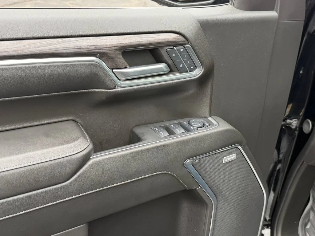 2024 Chevrolet Silverado 1500 LTZ - Photo 25