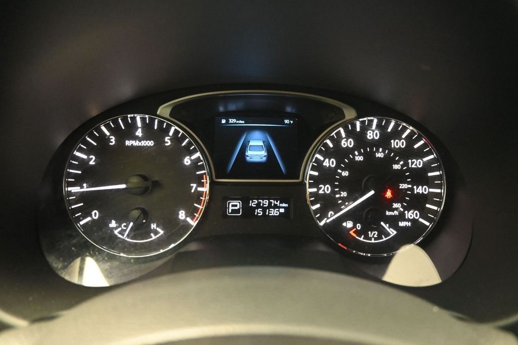 Used 2014 White Nissan 2.5 S image 13