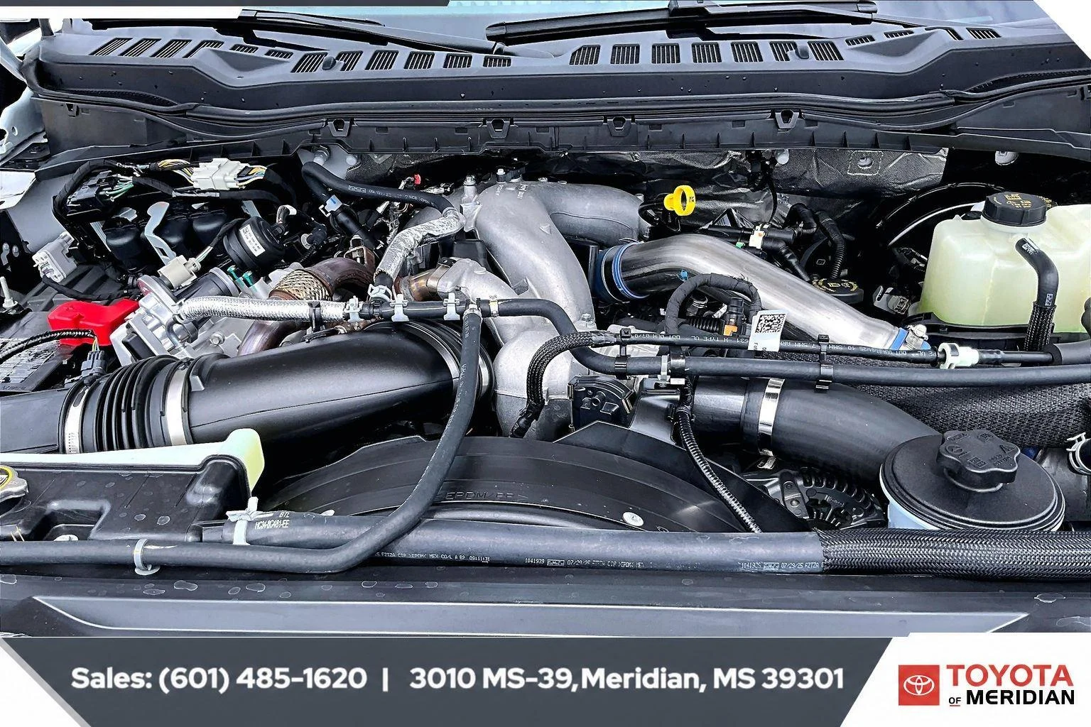 Used 2026 Oxford White Ford Lariat image 8