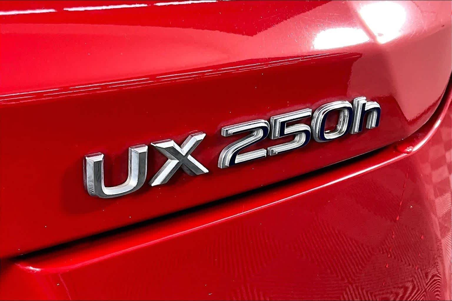 Used 2021 Redline Lexus  image 29