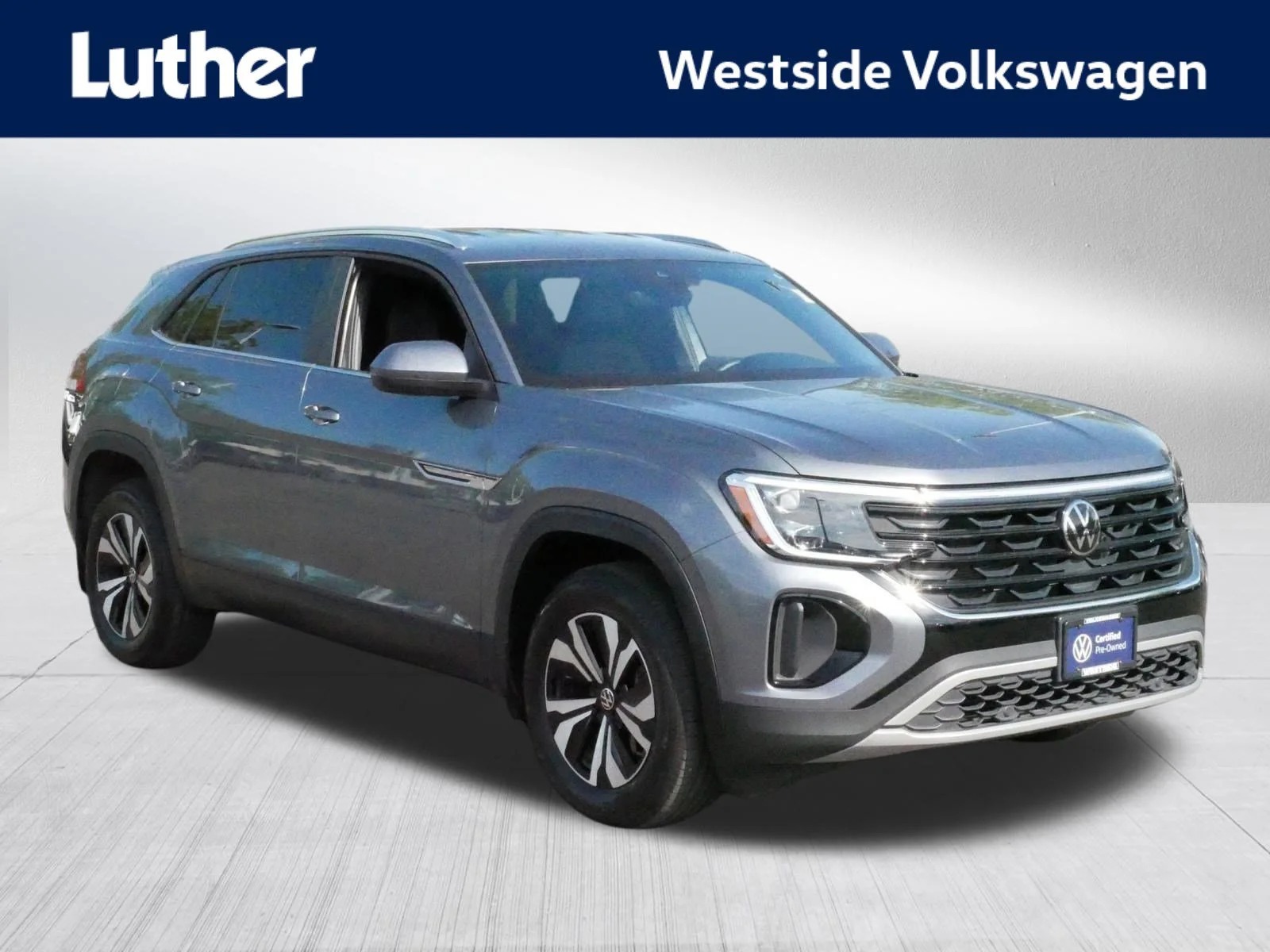 2024 Volkswagen Atlas Cross Sport 2.0T SE 4MOTION's photo