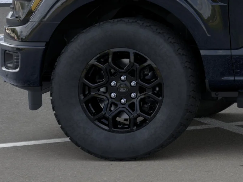 New 2026 Agate Black Metallic Ford XLT image 19
