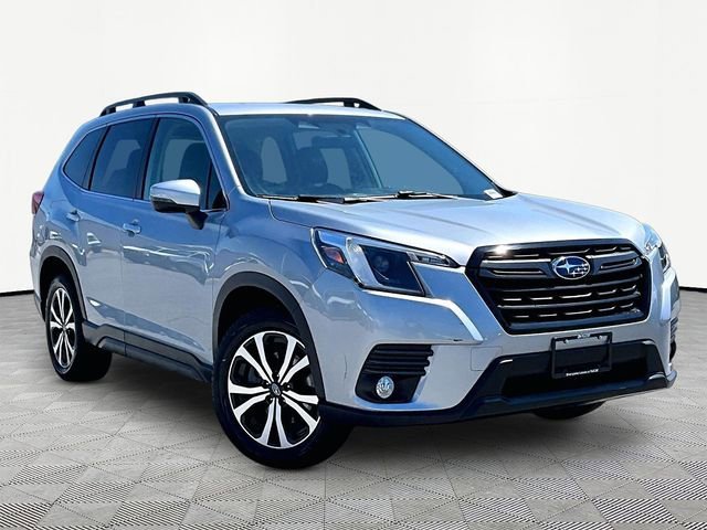 Used 2023 Ice Silver Metallic Subaru Limited image 1