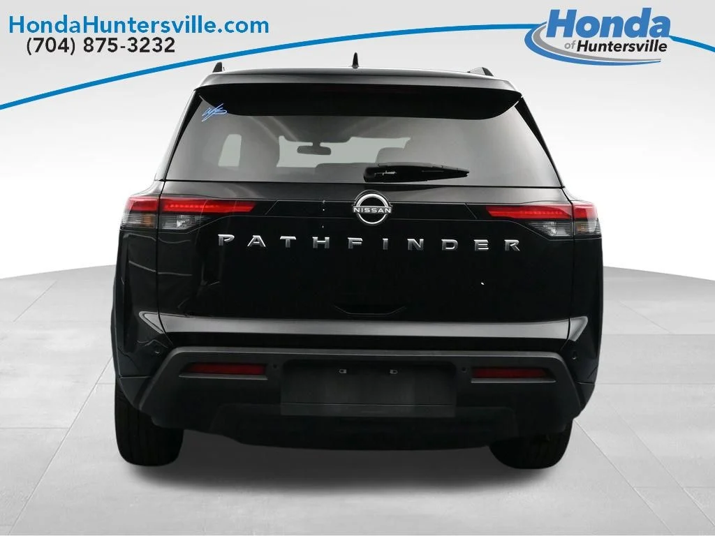 2025 Nissan Pathfinder SV - Photo 7