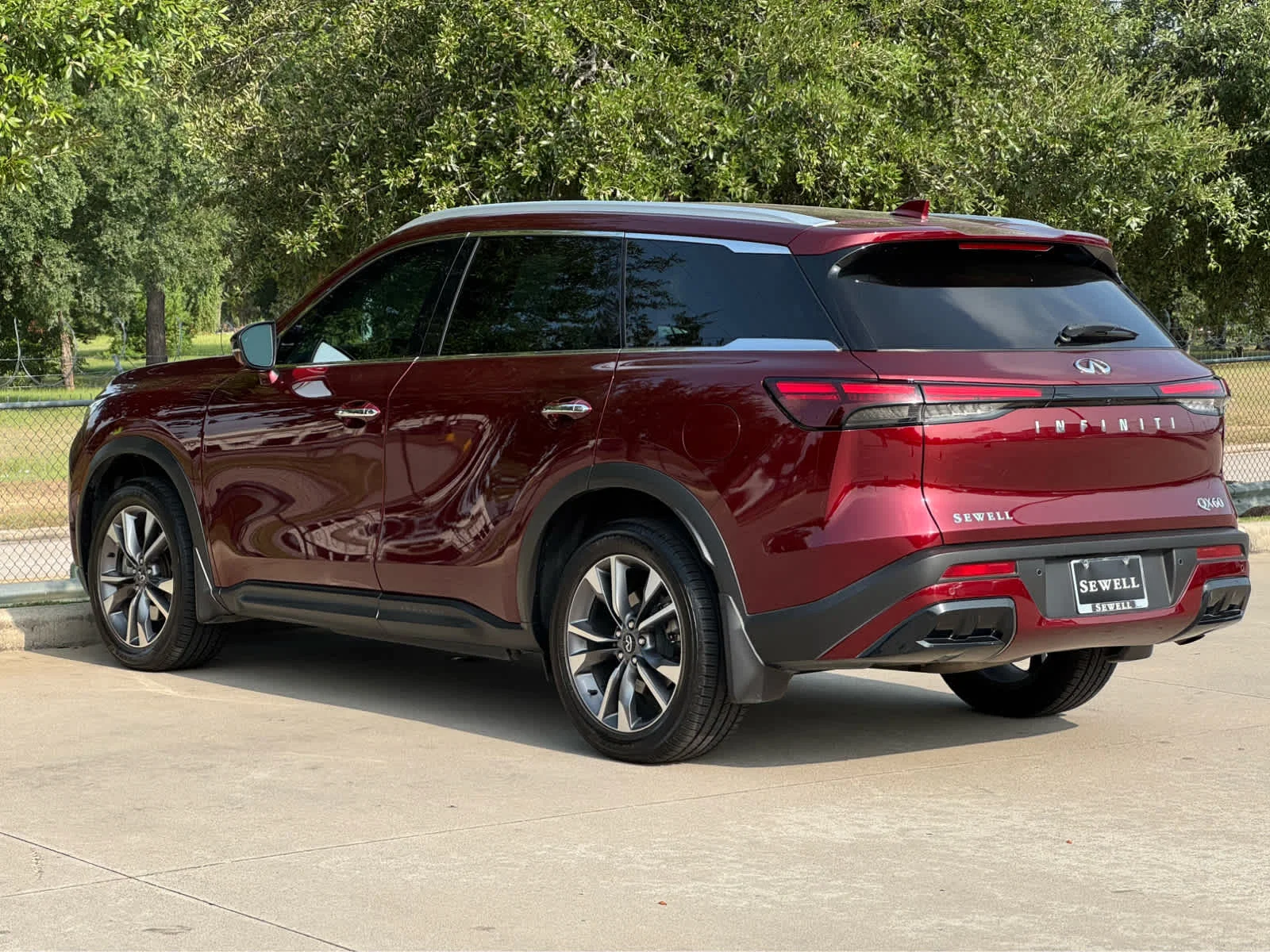 Certified Used 2024 Deep Bordeaux INFINITI LUXE image 8