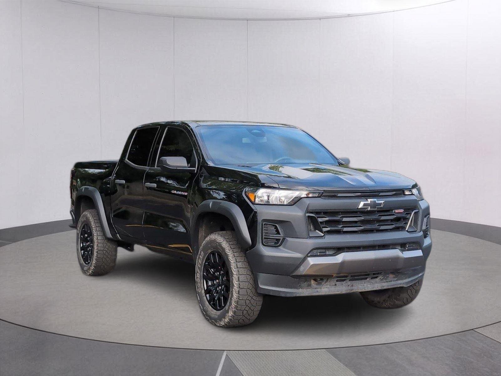 Used 2023 Black Chevrolet Trail Boss image 8