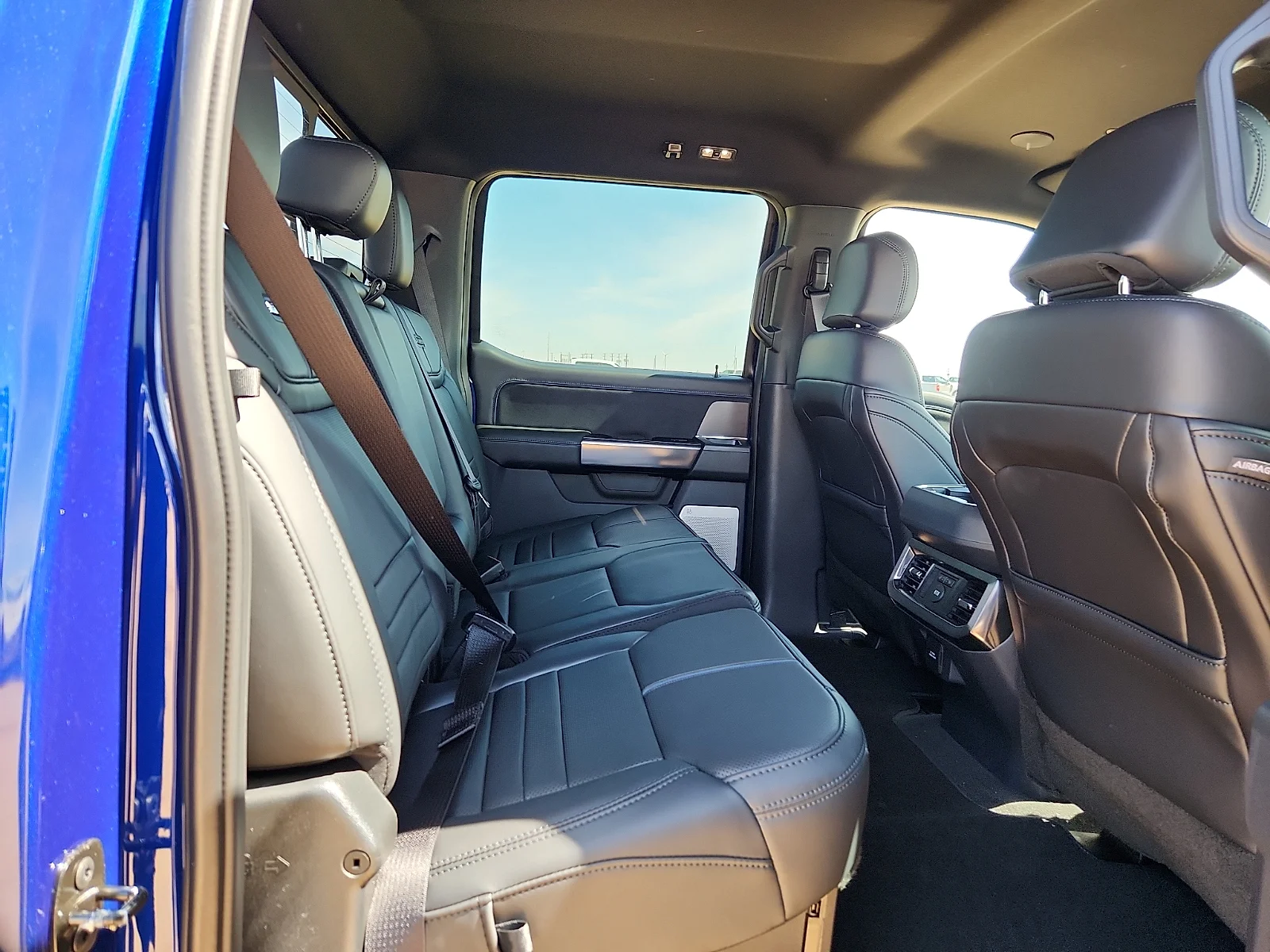 New 2026 Argon Blue Metallic Ford F-250® Platinum® image 19