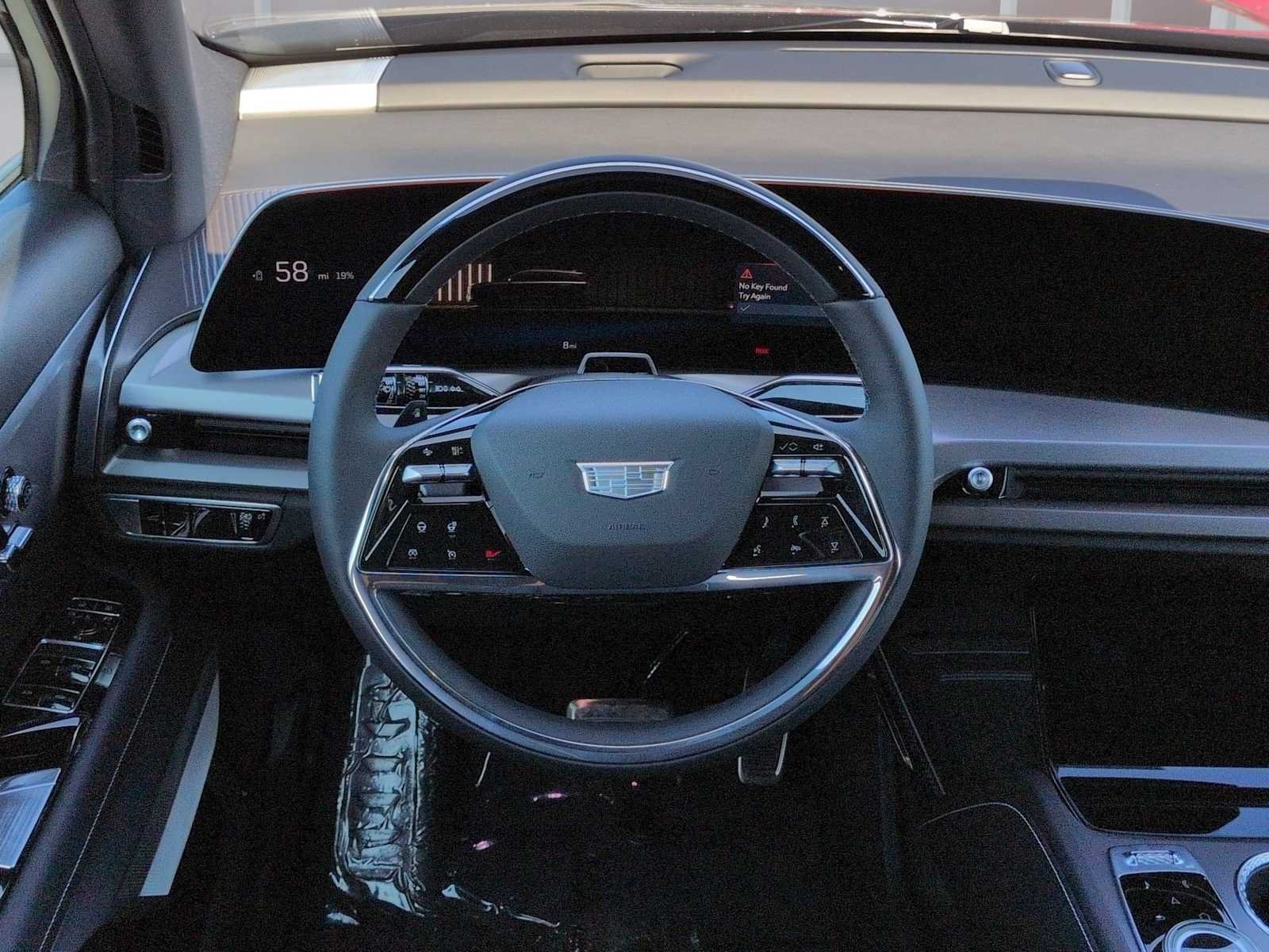 2027 Cadillac VISTIQ Sport - Photo 14