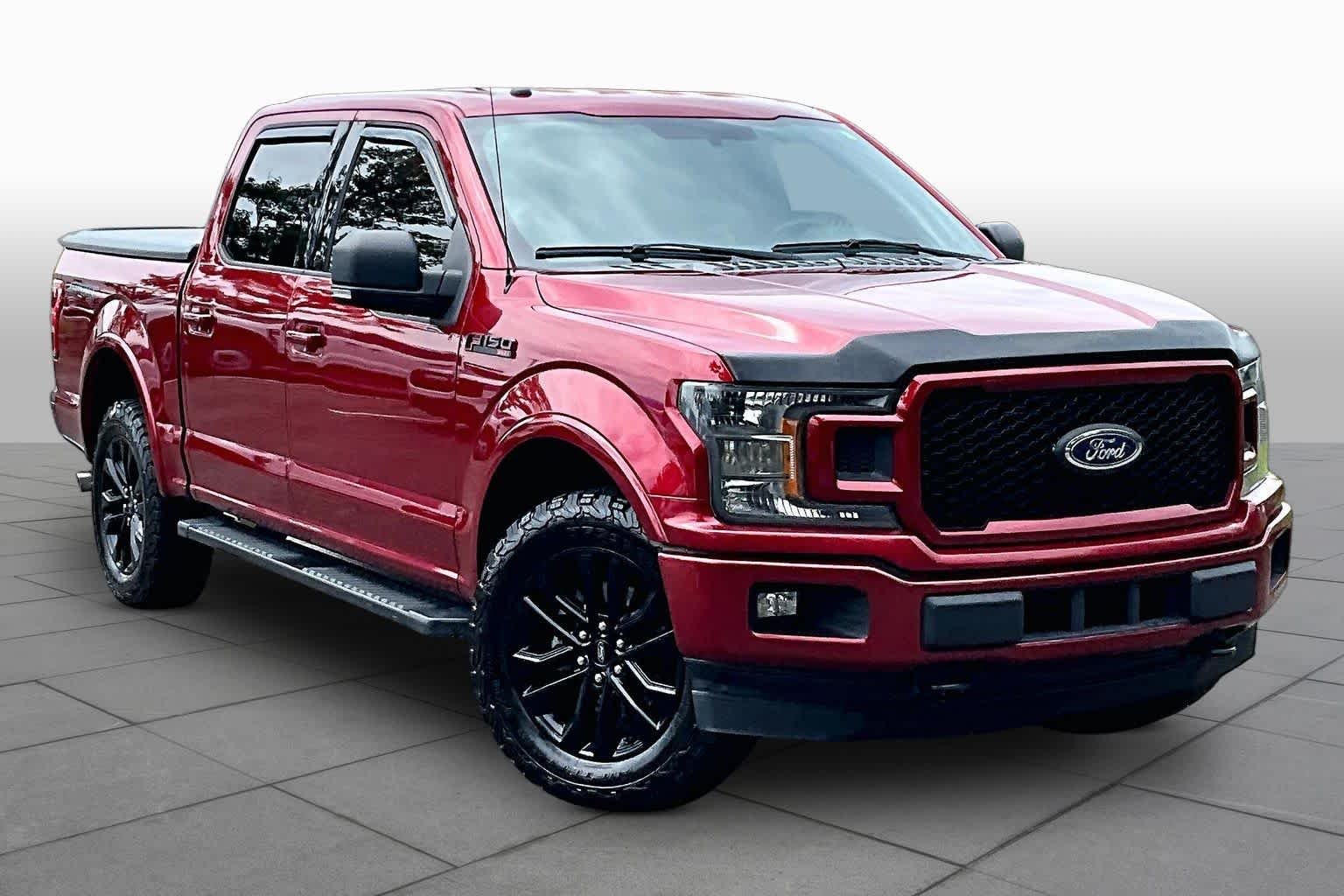 Used 2018 Ruby Red Metallic Tinted Clearcoat Ford XLT image 3