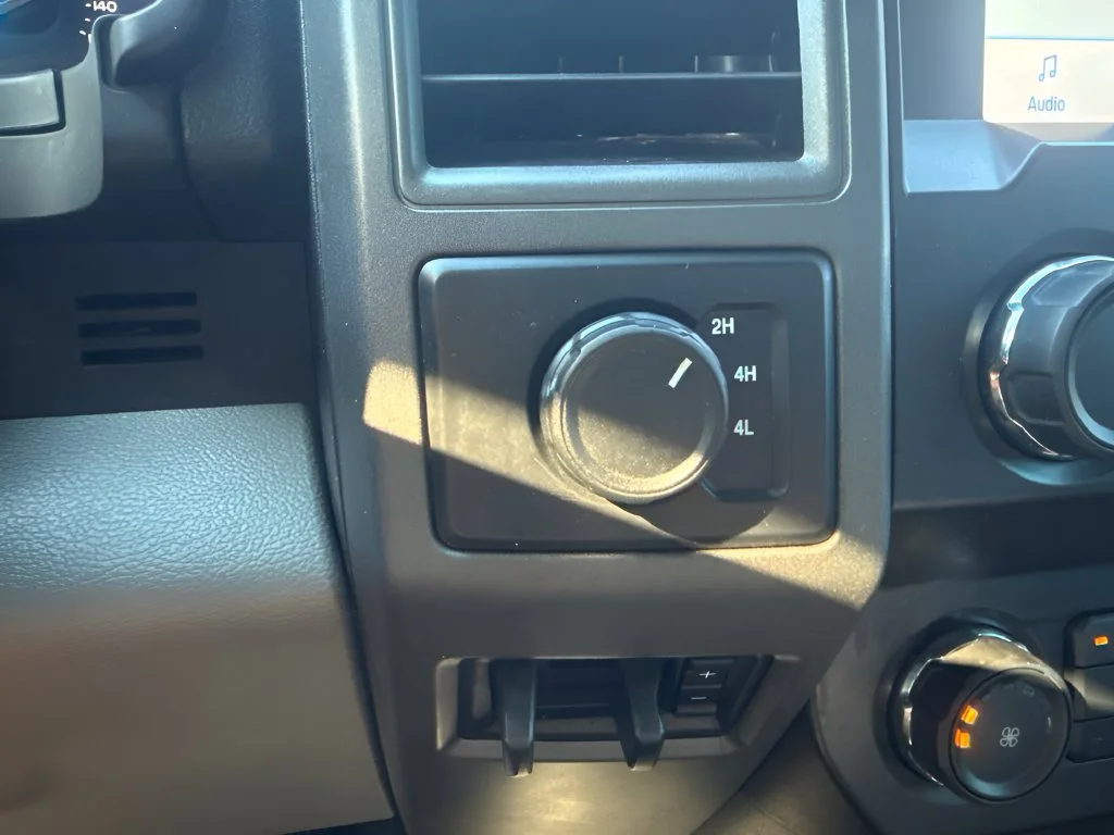 Used 2021 White Ford XL image 17