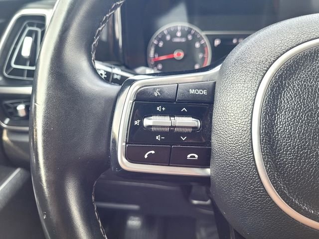 Used 2022 Silver Kia S image 24