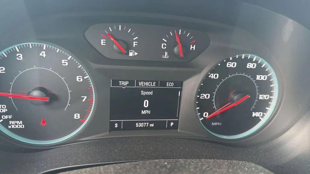 Used 2024 White Chevrolet LT image 14