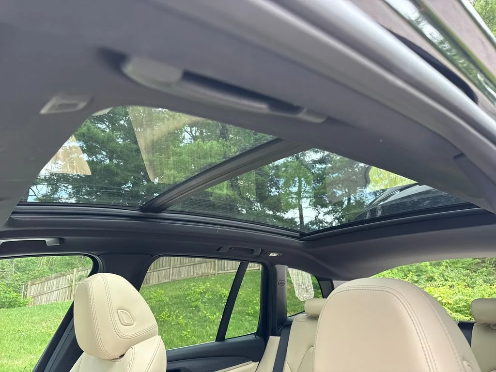Used 2023 Black BMW xDrive30i image 22