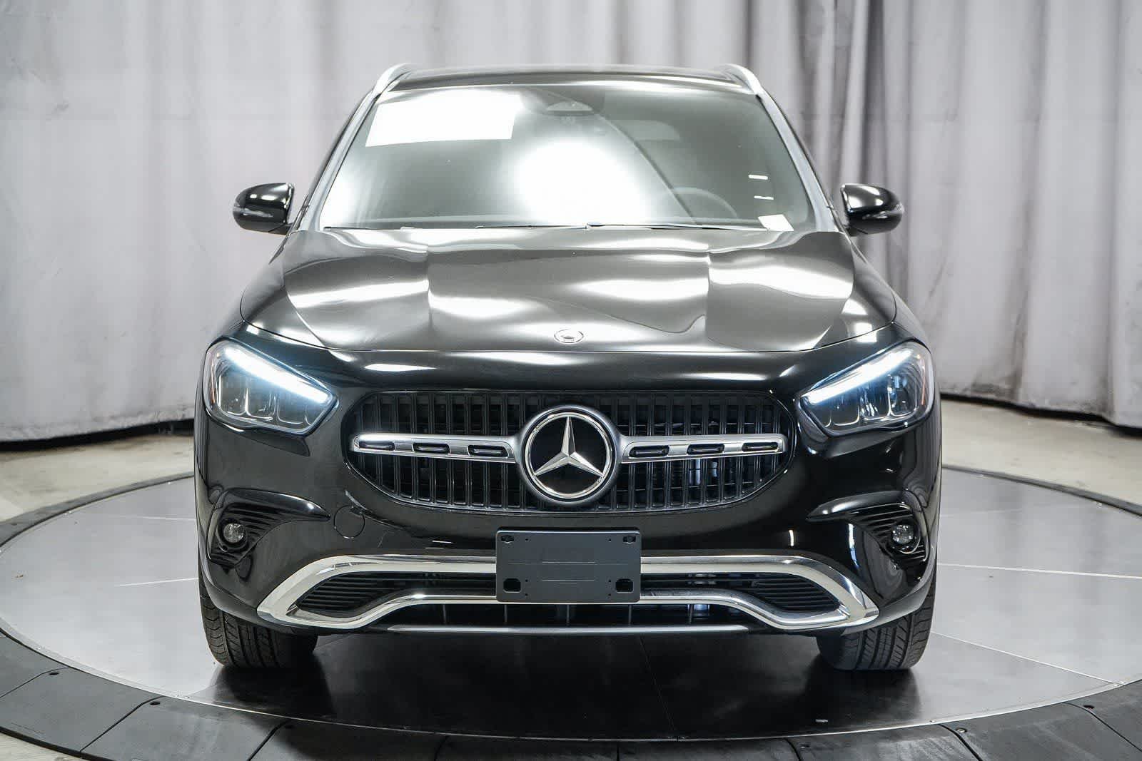 New 2026 Night Black Mercedes-Benz GLA 250 image 2