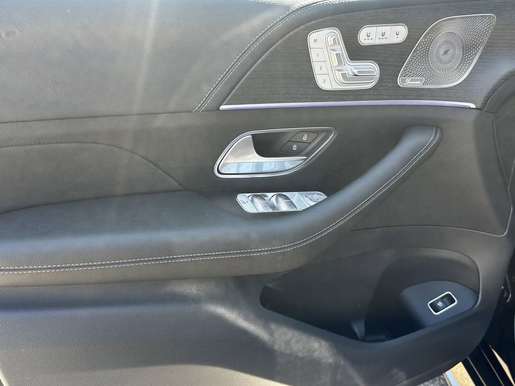 New 2026 Obsidian Black Metallic Mercedes-Benz GLE 450 image 11