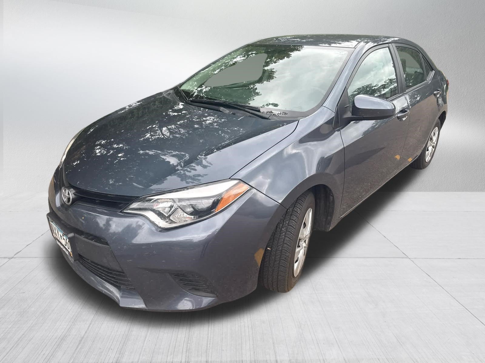 Certified Used 2016 Slate Metallic Toyota L image 3