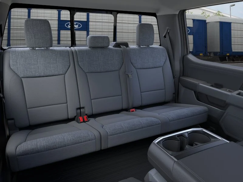 New 2026 Carbonized Gray Metallic Ford XLT image 24