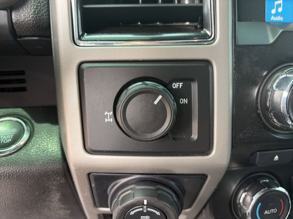 Used 2017 Black Ford Lariat image 27
