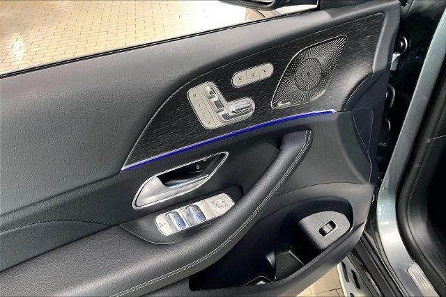 New 2026 Selenite Grey Metallic Mercedes-Benz GLE 450 image 11