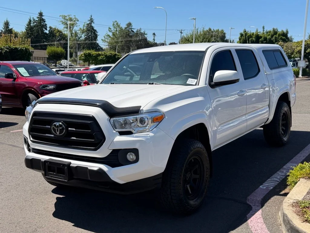 Used 2022 White Toyota SR image 4