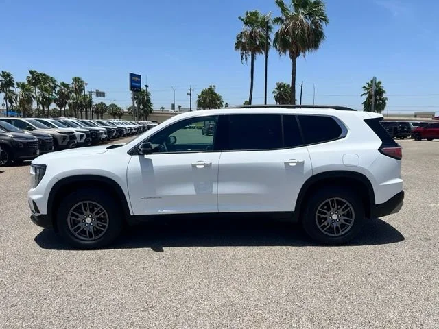 Used 2025 Summit White GMC Elevation image 5