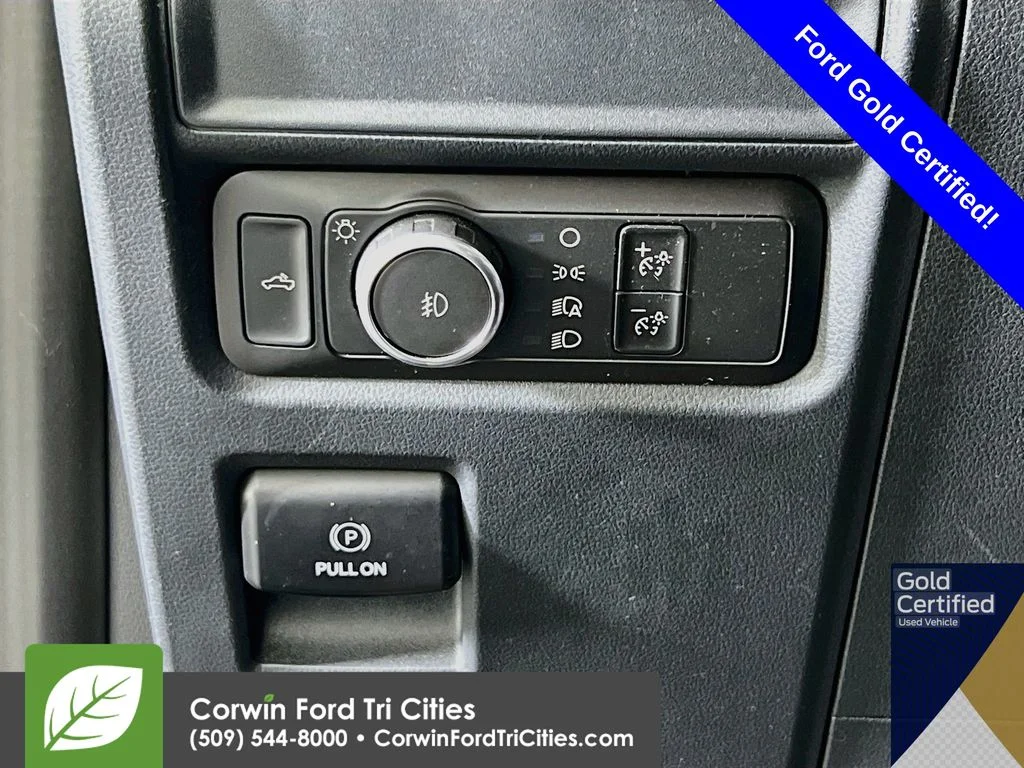 Used 2022 Black Metallic Ford XL image 18