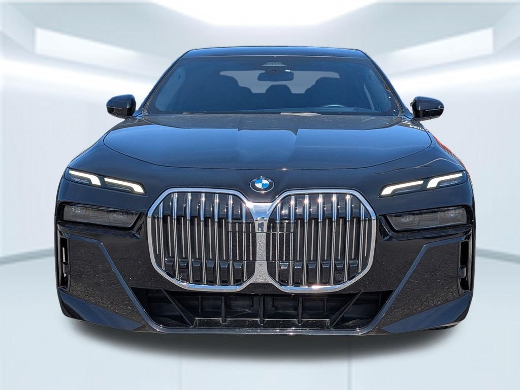2024 BMW 7 Series 740i - Photo 8