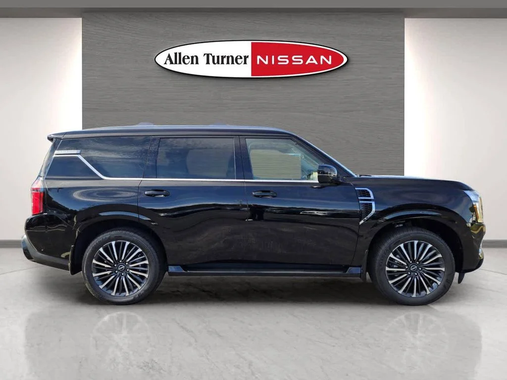 New 2026 Super Black Nissan Platinum Reserve image 5