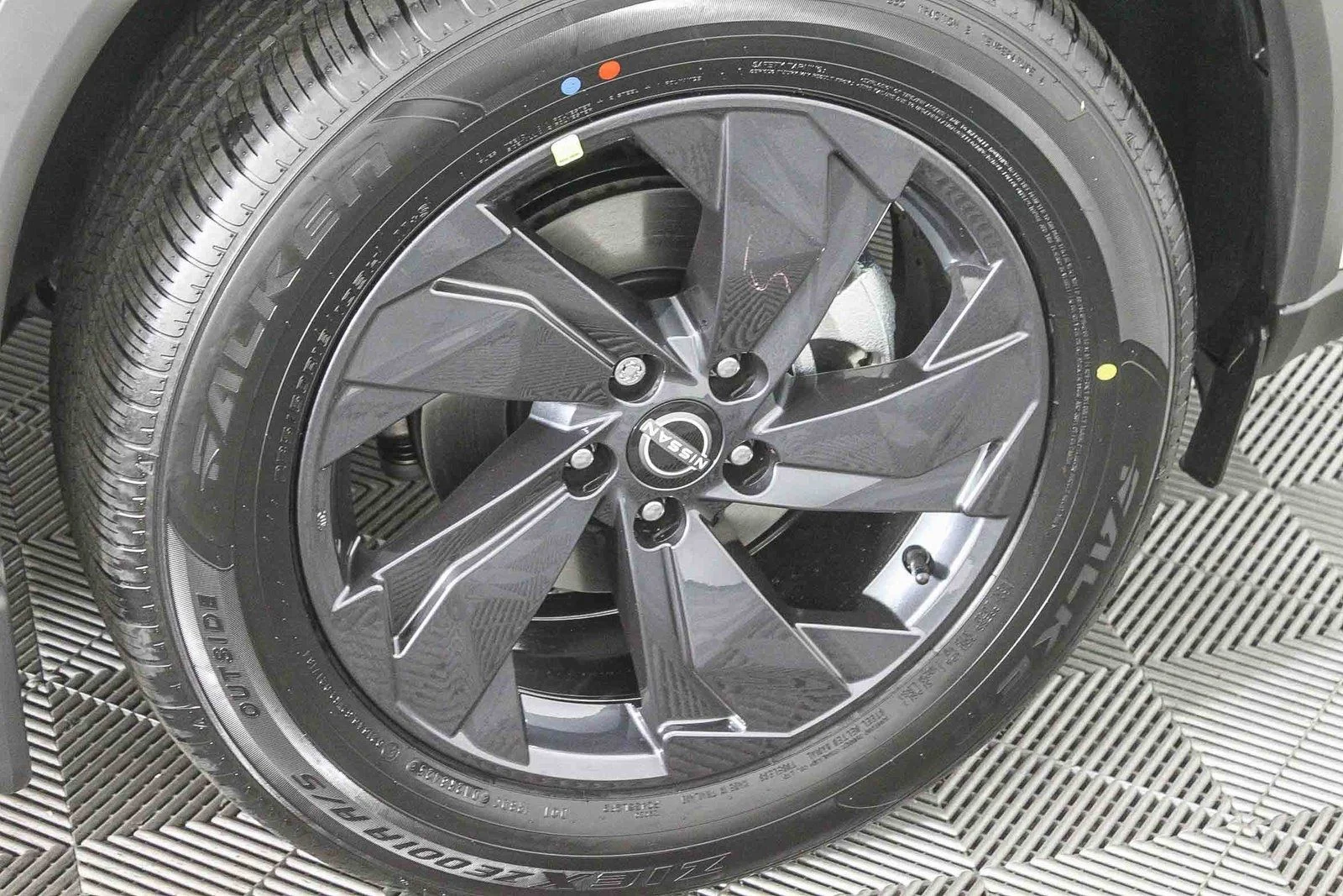 New 2026 White Nissan SV image 12