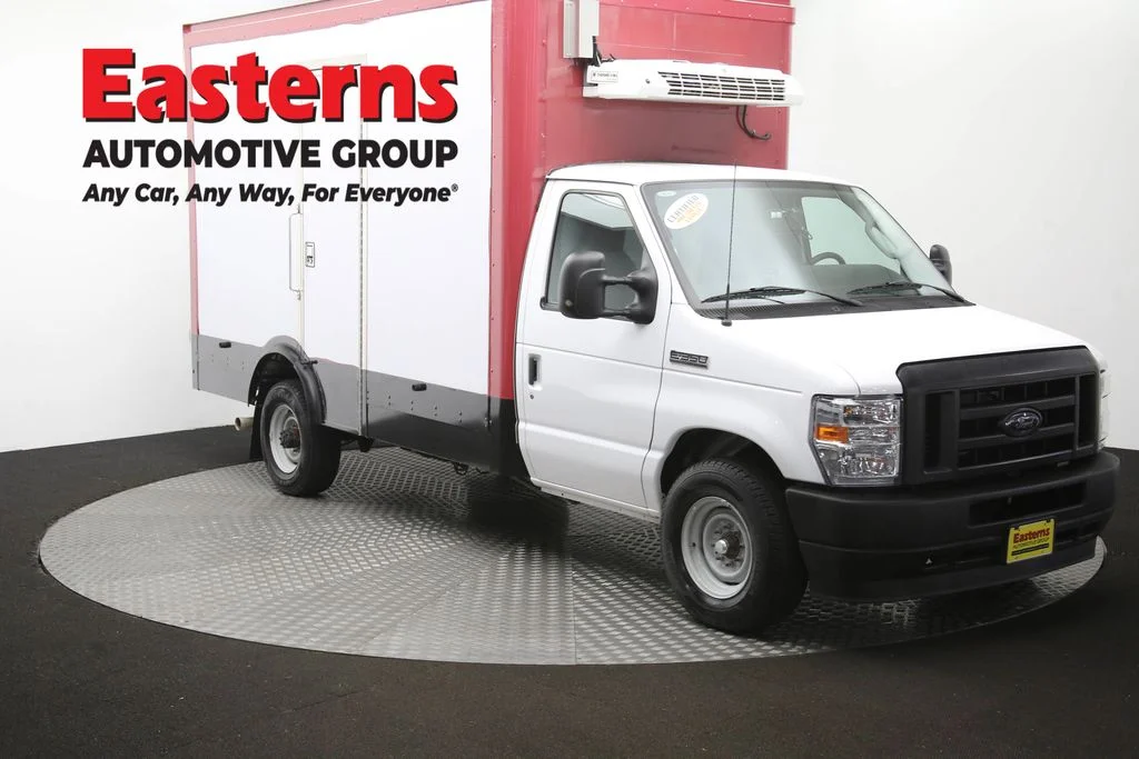 Used 2023 White Ford Base image 48