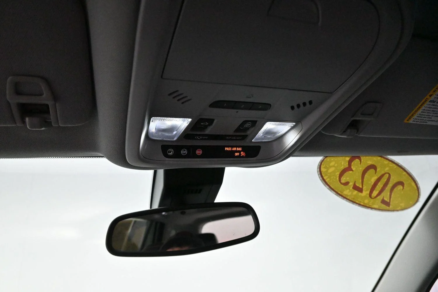 Used 2023 Sterling Metallic GMC AT4 image 30